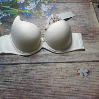 ÁO TRƠN HOÀN TOÀN MÚT VỪA