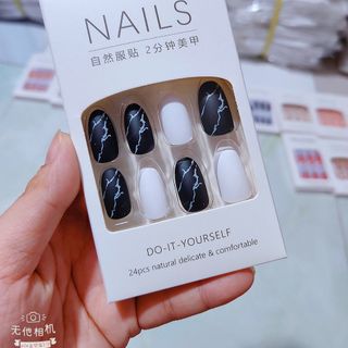 HỘP 24 MÓNG TAY THƯỜNG KÈM KEO (HỘP TRẮNG)