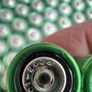 Pin tiểu AA hãng GP ( pin khô , không chảy nước )