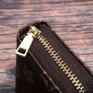Ví cầm tay mini nhiều ngăn