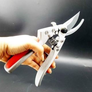 KÉO CẮT CÀNH CÂY NHẬT BẢN SADA- 210