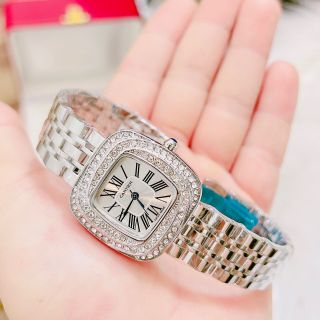 Đồng hồ catierov ovan mẫu mới nhé