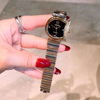 Đồng hồ lắc mới anger đẹp nhé