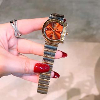 Đồng hồ lắc mới anger đẹp nhé