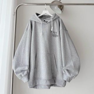 Áo hoodie chất nỉ mềm mịn, nón 2 lớp lót vải cùng màu, hình in nổi chữ Peris of Aither, có túi trước. Giá sỉ - giá bán buôn