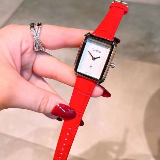 Đồng hồ da nữ rẻ mới