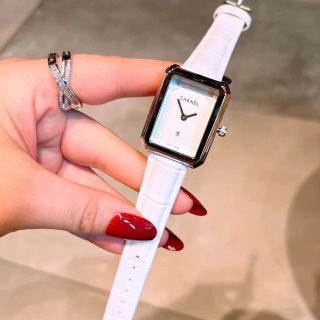 Đồng hồ da nữ rẻ mới