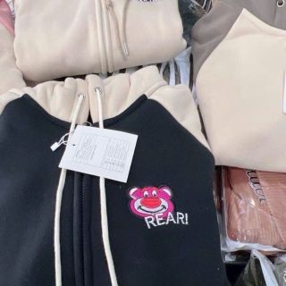 Áo khoác nỉ dệt tay ralang khoá kéo thêu gấu REAR form rộng dưới 75kg giá sỉ - giá bán buôn