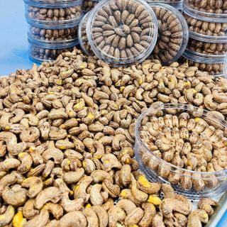 Hạt điều rang muối nguyên lụa