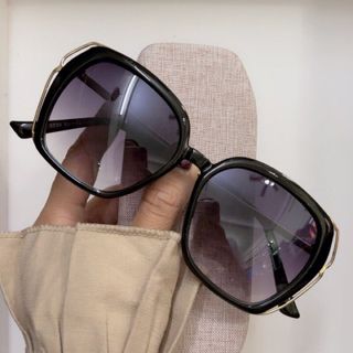 Kính mát model phom vuong gọng chắc chắn dễ đeo 8534