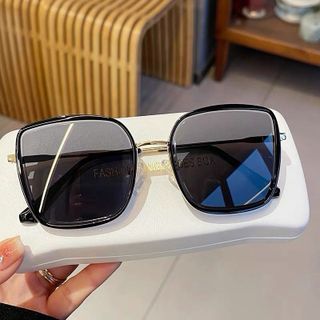 mắt kính gọng vuông ,mắt kính đi đêm,mắt kính đẹp(mk72041)
