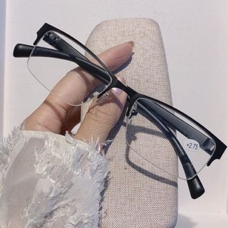 Mã Kính Đọc Sách WILI (Dành Cho Người Lớn Tuổi )Kính Gọng Xếp Hàng Chất Lượng Cao