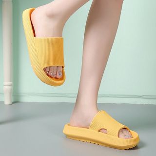 dép bánh mì ,dép quai ngang ,dép xốp đi êm chân(dx568)