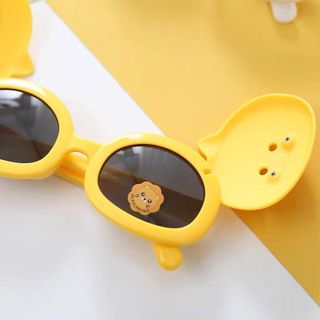 Mắt kính gọng dẻo mở nắp hình vịt ngộ nghĩnh dễ thươnh cho bé