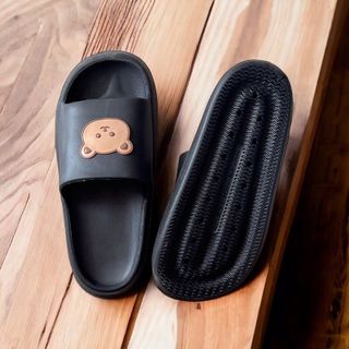 Dép quai ngang gắn stick gấu kute nhiều mầu dễ mang