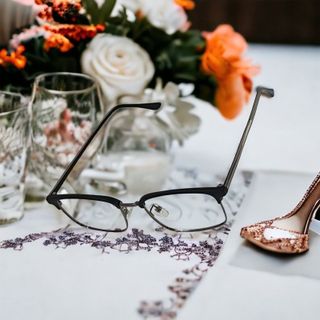 gọng kính ,gọng kính cận,kính gọng vuông,kính gọng cận nữ,