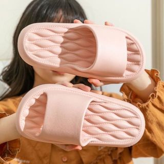 Dép bánh mì nam nữ quai ngang đế cao hàng xịn dép xốp đi êm chân hàng hottrend freeship { nhận ship hoả tốc trong ngày}