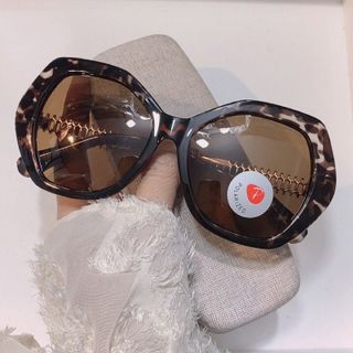 Kính mát nam nữ phom bầu chống UV400, thiết kế mắt vuông dễ đeo, màu sắc thời trang