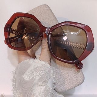 Kính mát nam nữ phom bầu chống UV400, thiết kế mắt vuông dễ đeo, màu sắc thời trang