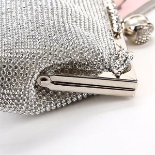 Bóp Cầm Tay Có Dây Đeo Vai