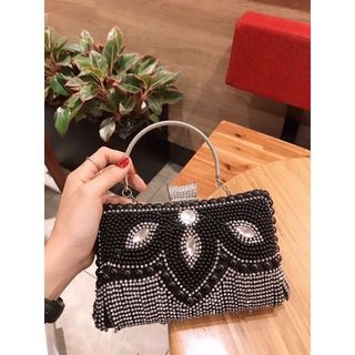 TÚI ĐẦM ĐEO VAI HÀNG CAO CẤP CÓ DÂY ĐEO DÀI BÊN TRONG THUẬN TIỆN SỬ DỤNG KHI MANG ĐI CHƠI LÀM QUÀ TẶNG
