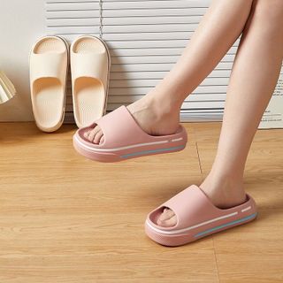 Dép Bánh Mỳ Dép Quai Ngang Hàng Cao Cấp Đi Êm Chân Chống Trơn Trượt Tốt
