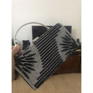 Bóp Đầm Đeo Vai Trang Trí Hoạ Tiết Cao Cấp
