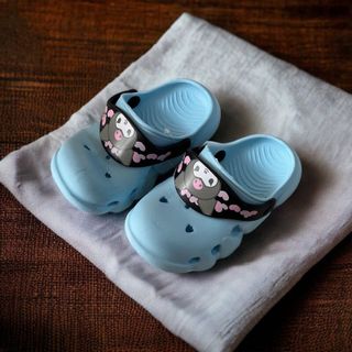 Dép cross cho bé Hellokitty, sục trẻ em siêu nhẹ chống trơn tốt