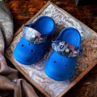 Dép cross cho bé Hellokitty, sục trẻ em siêu nhẹ chống trơn tốt