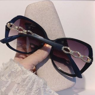Kính mát nam nữ 9022chống UV400, thiết kế mắt vuông dễ đeo, màu sắc thời trang