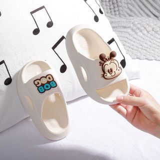 dép bánh mì ,dép trẻ em,dép xốp đi êm chân ,dép bé trai ,dép bé gái,dép đẹp cho bé de