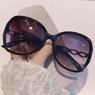 Kính mát nam nữ 9022chống UV400, thiết kế mắt vuông dễ đeo, màu sắc thời trang