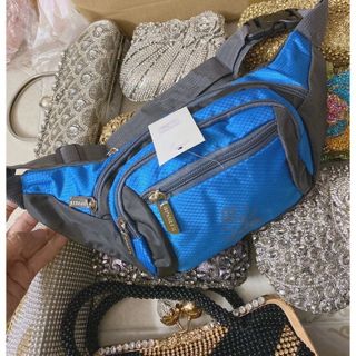 Túi Đeo Bụng Vải Dù Chống Mưa Cao Cấp Túi Size Lớn Có Nhiều Ngăn Đựng Đồ Tiện Dụbg