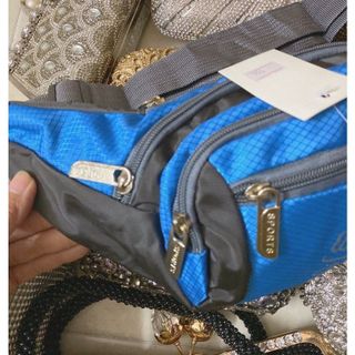 Túi Đeo Bụng Vải Dù Chống Mưa Cao Cấp Túi Size Lớn Có Nhiều Ngăn Đựng Đồ Tiện Dụbg