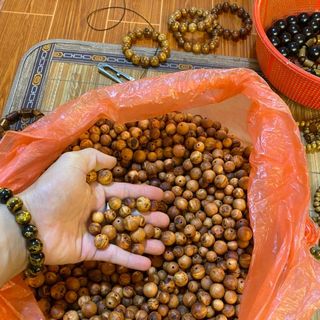 Vòng gỗ nu huyết long sỉ giá rẻ toàn quốc.