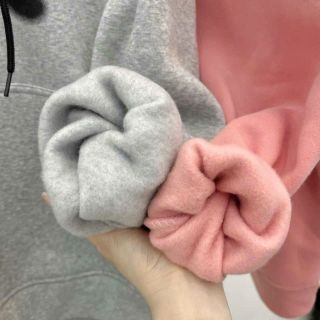 Áo hoodie in mèo đen nón rộng 2 lớp, form rộng 75kg,vải dày mịn, chống nắng tốt. Nách rộng tay phồng, diễu chằn mí lai,vai và nách