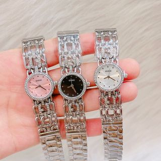Đồng hồ guesess lắc mẫu mới