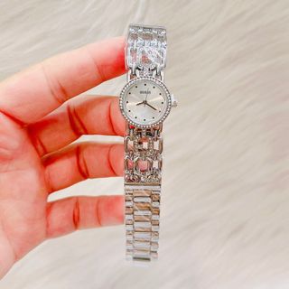 Đồng hồ guesess lắc mẫu mới