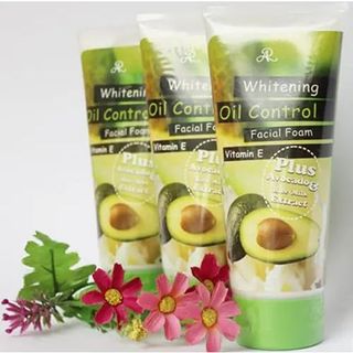 SỮA RỬA MẶT BƠ THÁI LAN CHÍNH HÃNG 210G CTB10 - BECHIP