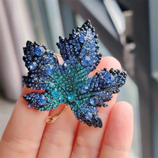 Ghim Cài Áo Hình Lá Phong Đính Đá Sang Trọng Cho Nam Nữ