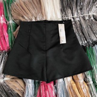 QUẦN SHORT BÓNG KHÓA KÉO - LÊ PHƯƠNG BOUTIQUE