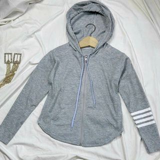 ÁO KHOÁC GÂN 3 SỌC TAY CÓ NÓN - LÊ PHƯƠNG BOUTIQUE
