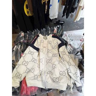 ÁO KHOÁC DÙ PERO CHỮ GG - LÊ PHƯƠNG BOUTIQUE