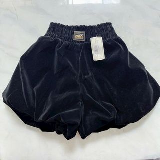 QUẦN ỐNG BÍ NHUNG THÊU LOGO - LÊ PHƯƠNG BOUTIQUE