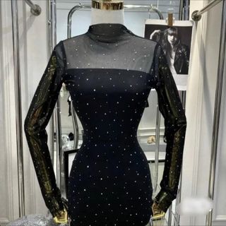 ĐẦM BODY LƯỚI ĐÍNH ĐÁ CÓ LÓT TRONG CO GIÃN - LÊ PHƯƠNG BOUTIQUE