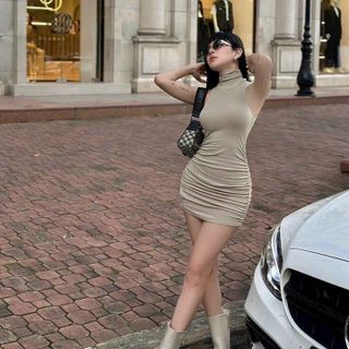 ĐẦM BODY NHÚN SƯỜN THUN RIP CỔ LỌ - LÊ PHƯƠNG BOUTIQUE