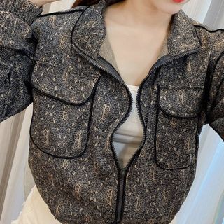ÁO KHOÁC CỔ TRỤ CAO CẤP CHỮ B 6 TÚI MAY KĨ CHẤT KAKI THUN QUẢNG CHÂU - LÊ PHƯƠNG BOUTIQUE