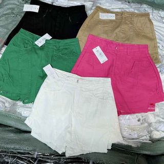 CHÂN VÁY KAKI XẺ CÓ QUẦN TRONG - LÊ PHƯƠNG BOUTIQUE