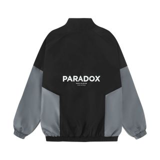 Áo khoác dù cổ trụ in chữ PARADOX, phối màu toàn thân, dây kéo phao chất dù 2 lớp. Giá sỉ - giá bán buôn