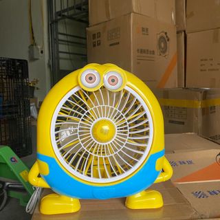 Quạt mini hình thú